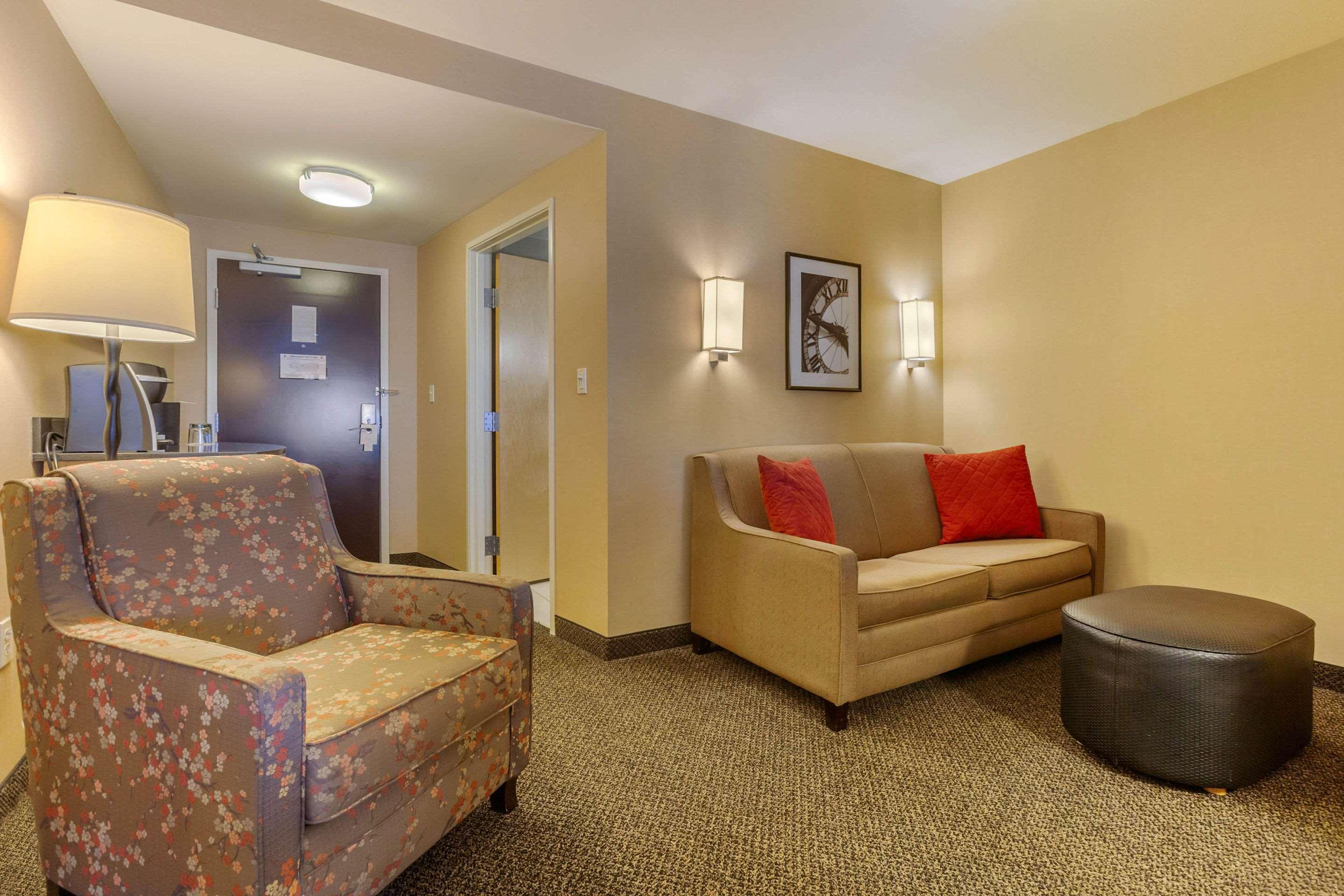 Cambria Hotel Ft Collins Fort Collins Eksteriør billede